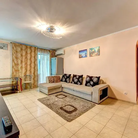 Apartments Near The Nsc Olympic كييف المظهر الخارجي الصورة