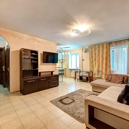 Apartments Near The Nsc Olympic كييف المظهر الخارجي الصورة